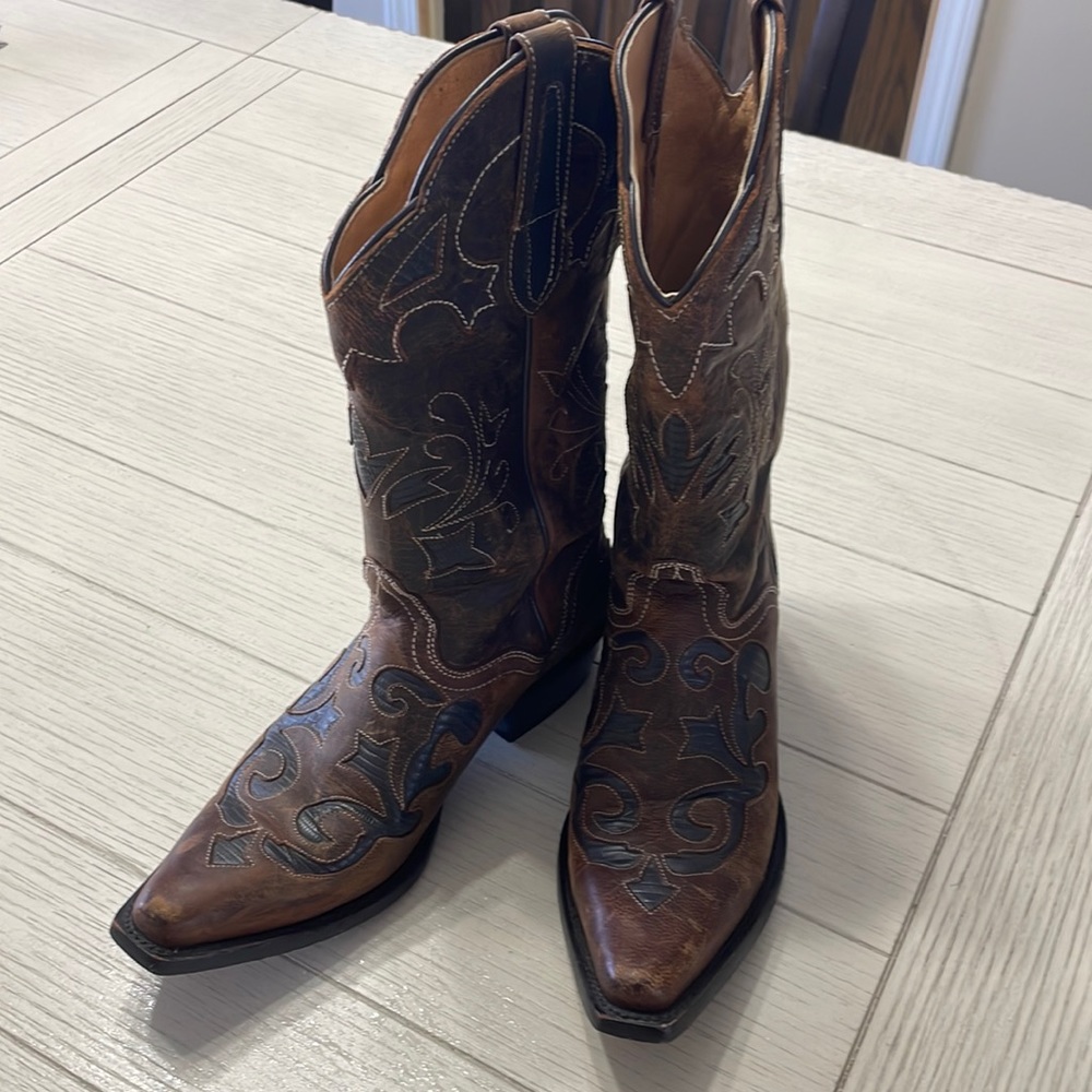 Cowboy boots